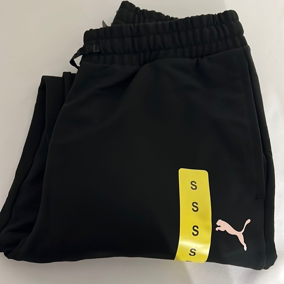 - Puma Ladies' Track Jogger - Picture 6 of 7